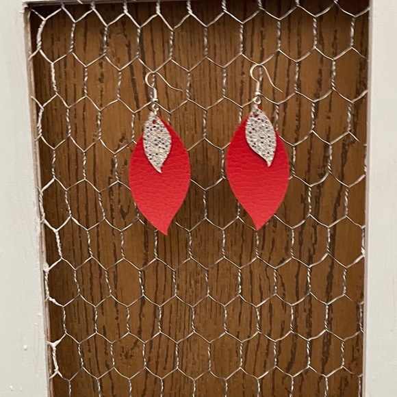 Fourth of July earrings - Picture 7 of 7